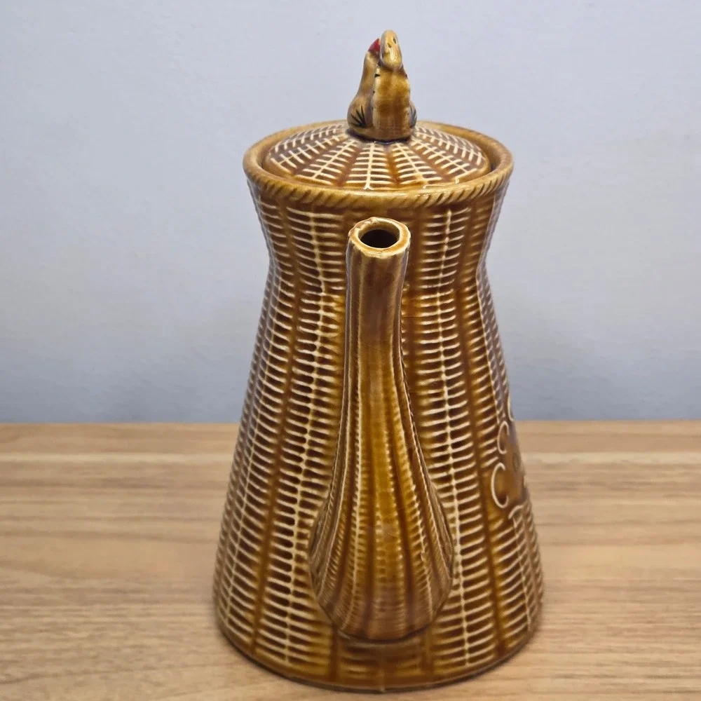Vintage 1950s Rooster Coffee Tea‎ Pot Basket Weave Wicker Japan Brown Ceramic